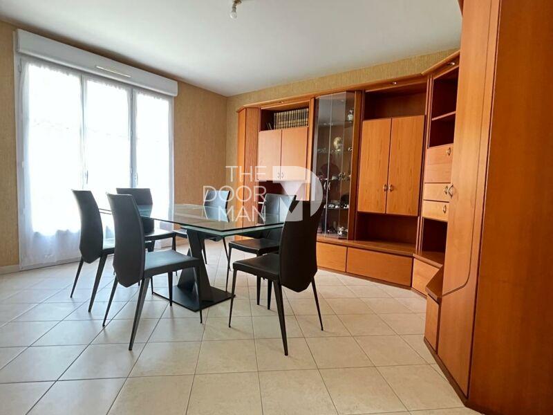 Maison - 175 m² - 7 pièces