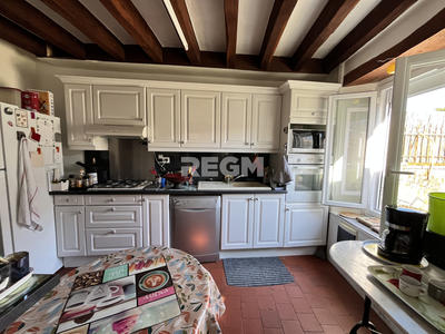 Maison - 135 m² - 6 pièces
