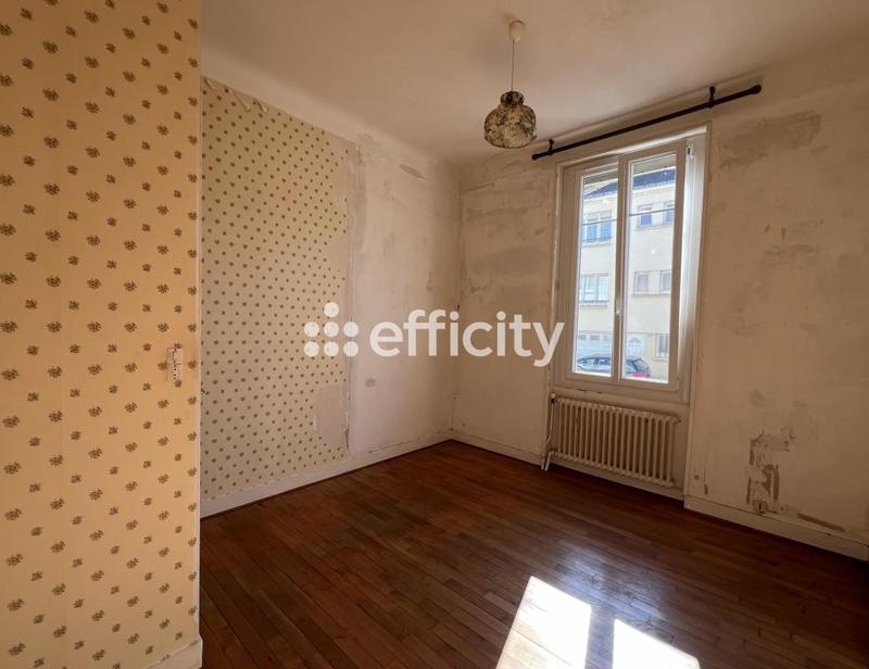 Appartement - 103 m² - 5 pièces