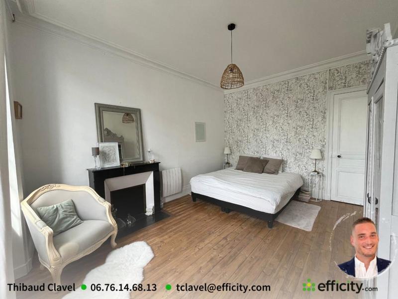 Maison - 240 m² - 6 pièces