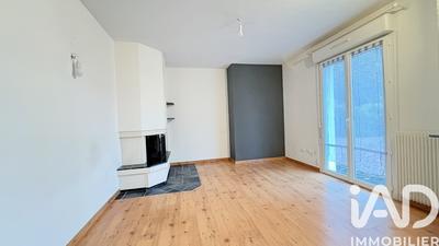 Maison - 94 m² - 4 pièces