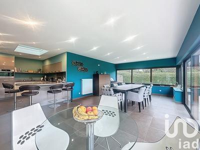 Maison - 187 m² - 7 pièces