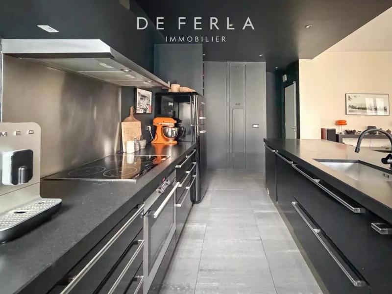 Appartement - 102 m² - 4 pièces