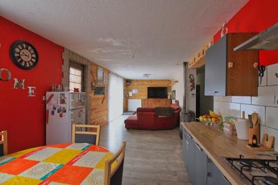 Maison - 82 m² - 3 pièces