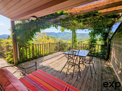 Villa - 167 m² - 9 pièces