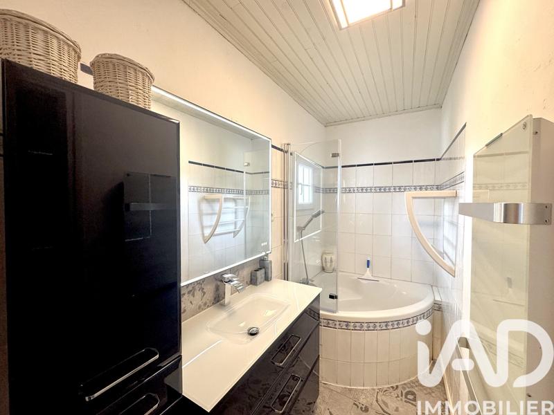 Maison - 162 m² - 6 pièces