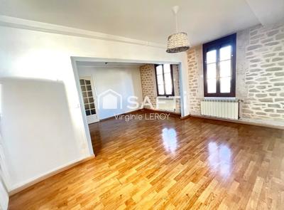 Maison - 128 m² - 7 pièces