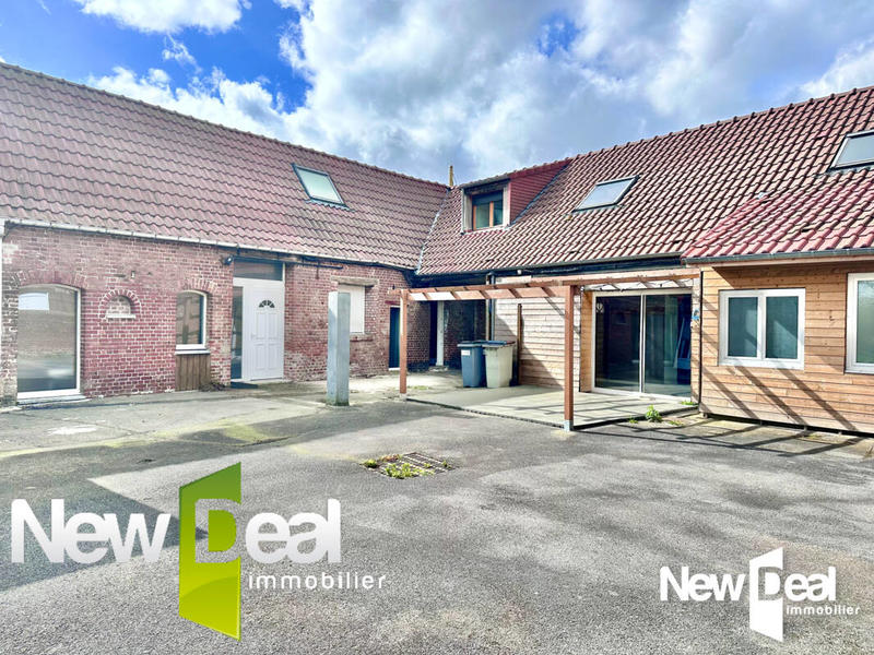 Maison - 259 m² - 11 pièces