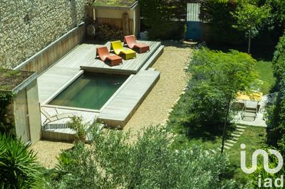 Maison - 297 m² - 10 pièces