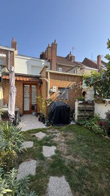 Maison - 85 m² - 4 pièces