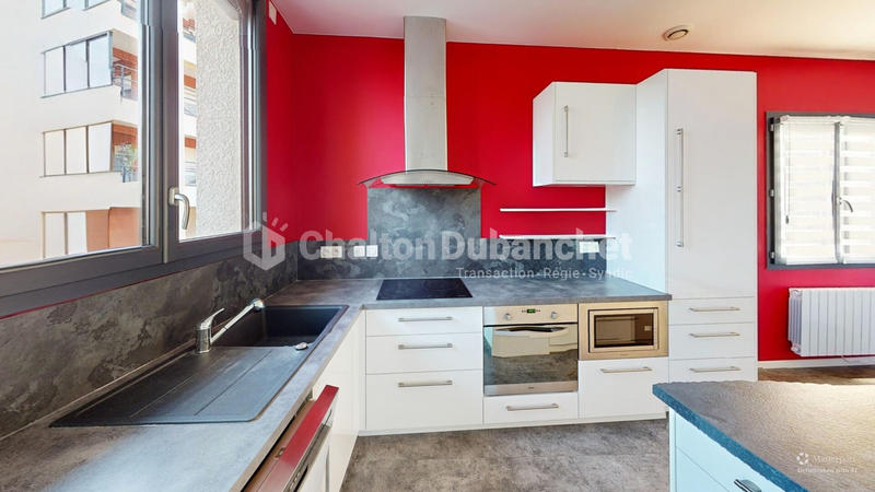 Appartement - 86 m² - 3 pièces