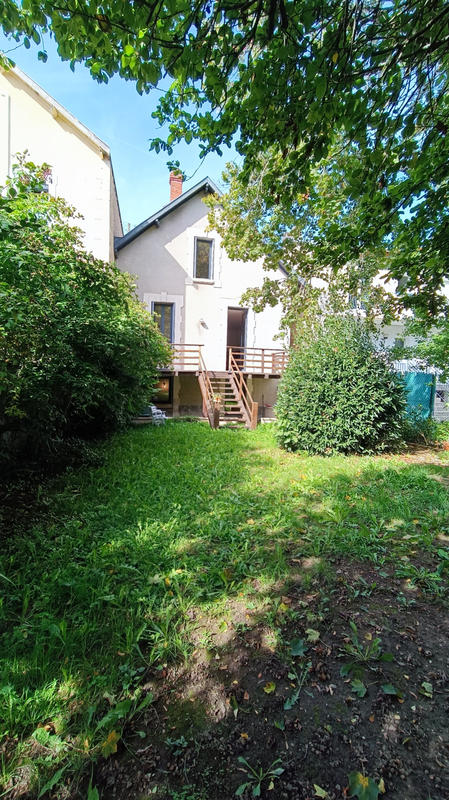 Maison - 121 m² - 5 pièces