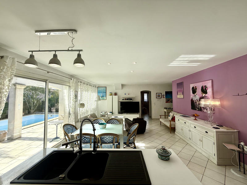 Maison - 127 m² - 6 pièces