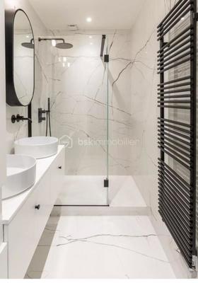 Appartement - 90 m² - 4 pièces