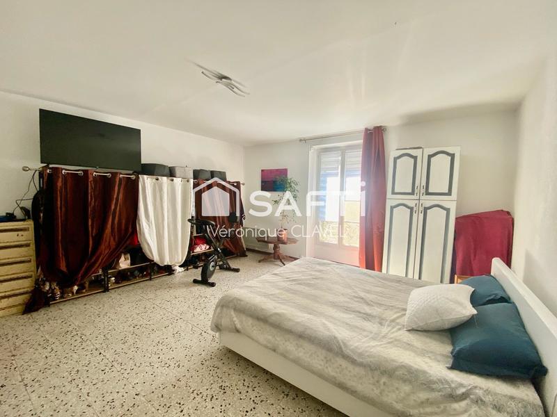 Appartement - 84 m² - 4 pièces