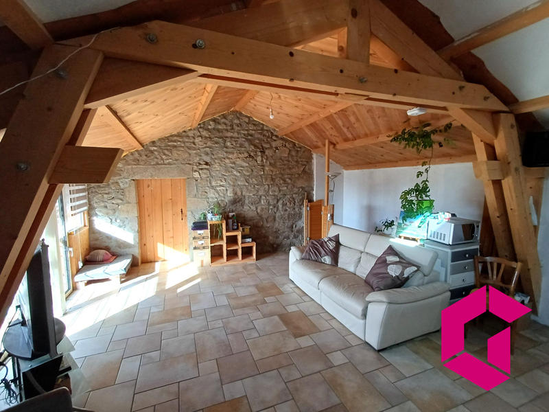 Maison ancienne - 168 m² - 4 pièces