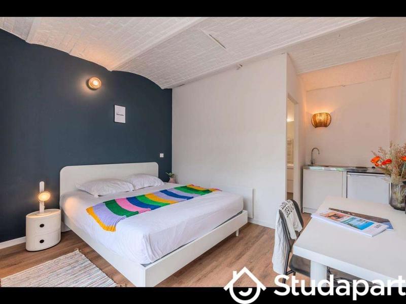 Chambre - 12 m² - 1 pièce