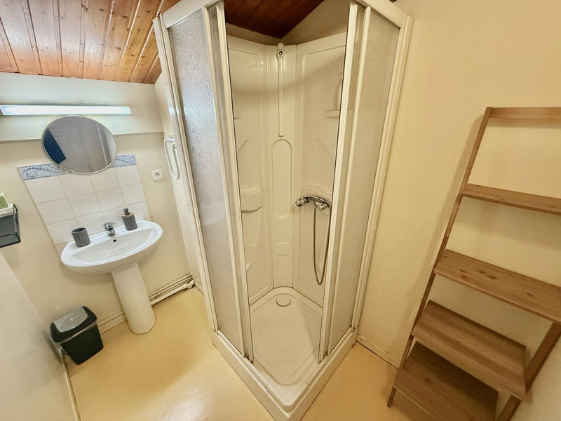 Appartement - 79 m² - 6 pièces