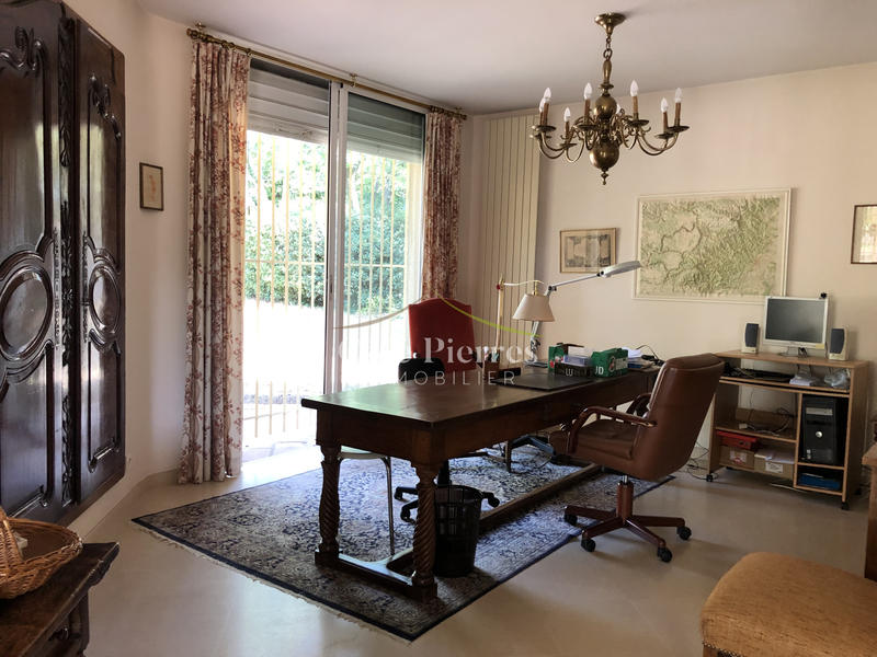 Villa - 230 m² - 7 pièces