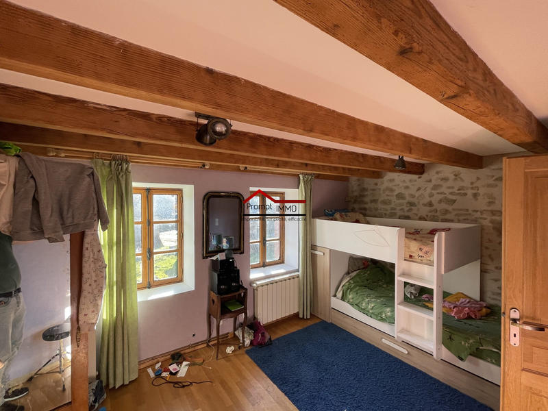 Maison - 186 m² - 8 pièces