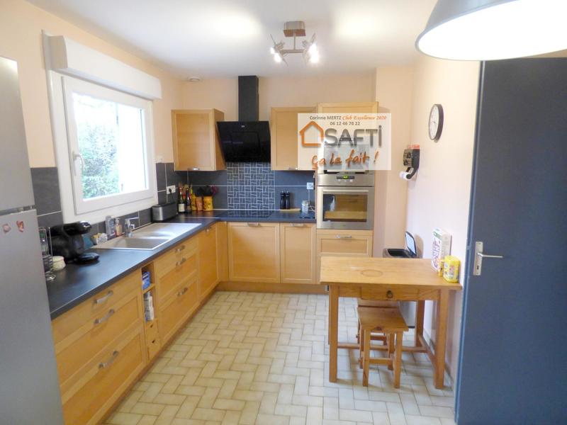 Maison - 105 m² - 6 pièces