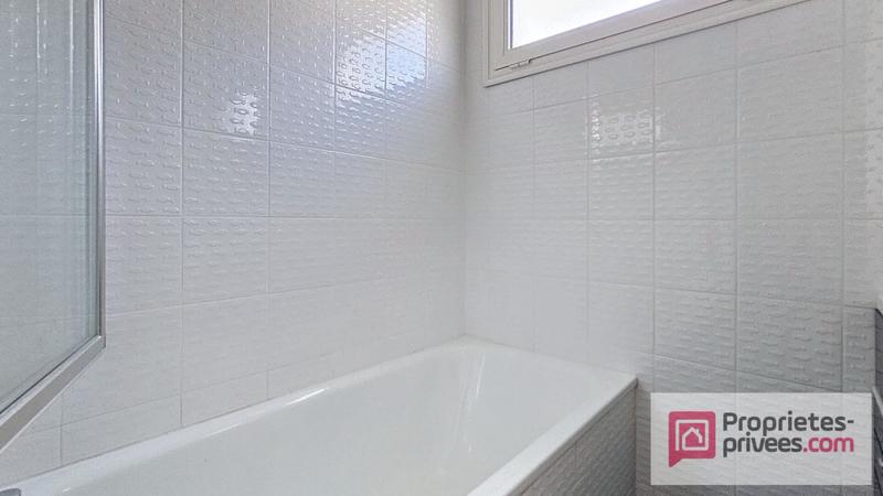 Maison - 80 m² - 5 pièces