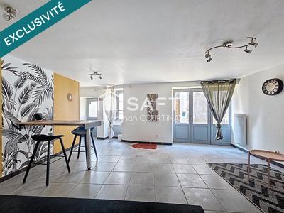 Maison - 82 m² - 5 pièces