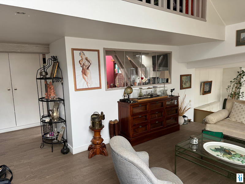 Appartement - 97 m² - 5 pièces