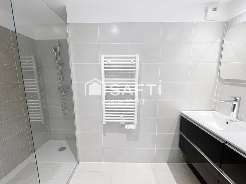 Appartement - 100 m² - 4 pièces