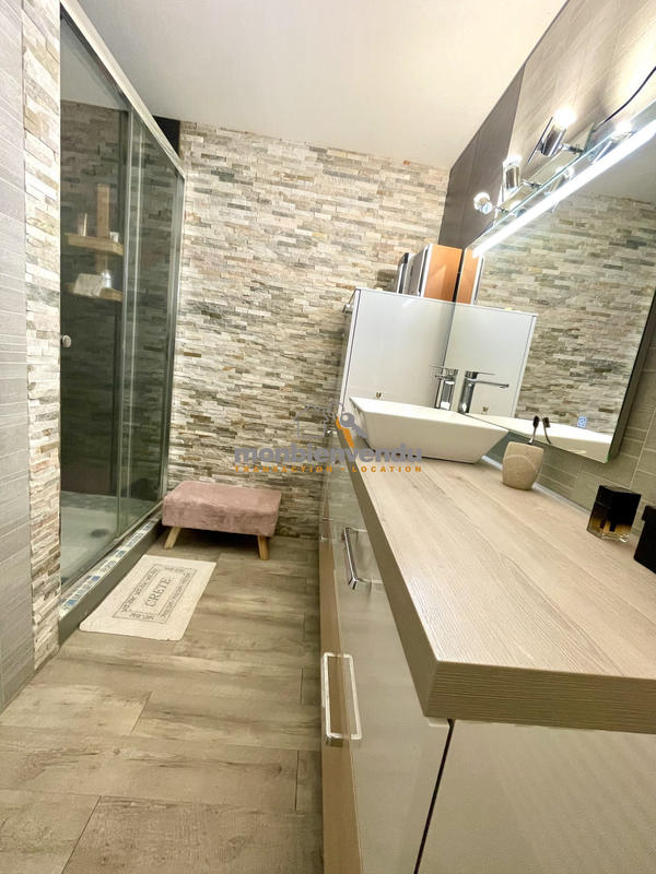 Maison contemporaine - 129 m² - 6 pièces