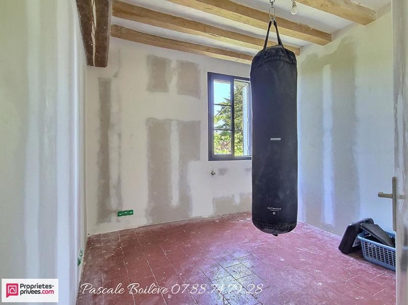 Maison - 218 m² - 11 pièces