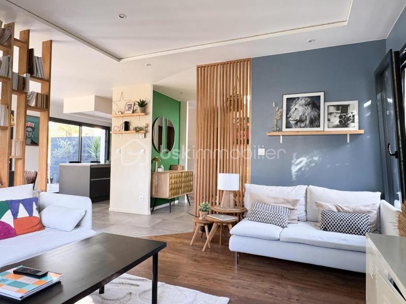 Maison - 100 m² - 5 pièces