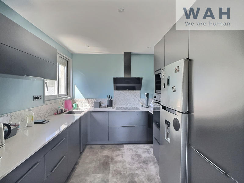 Appartement - 81 m² - 3 pièces