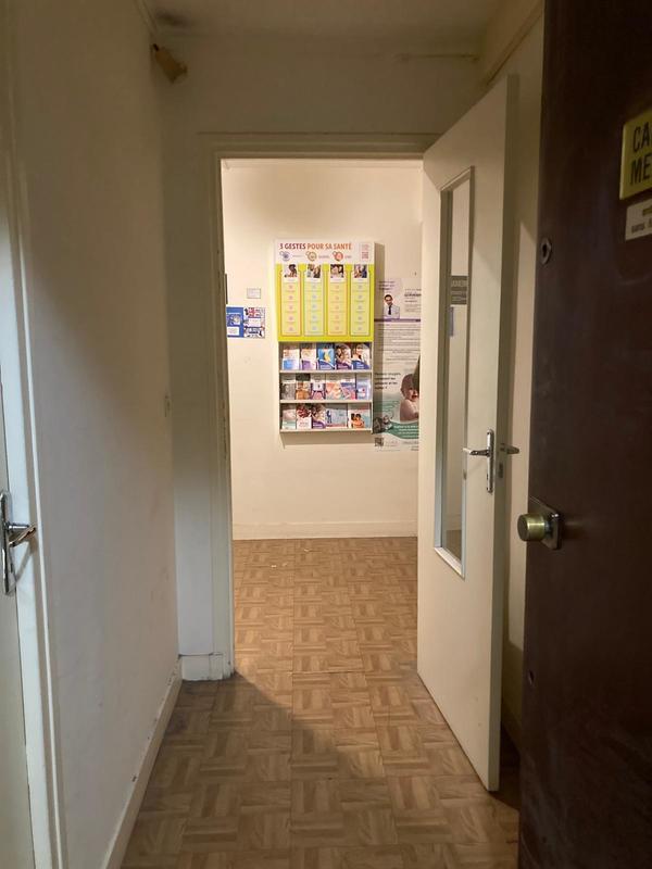 Bureau - 148 m² - 9 pièces