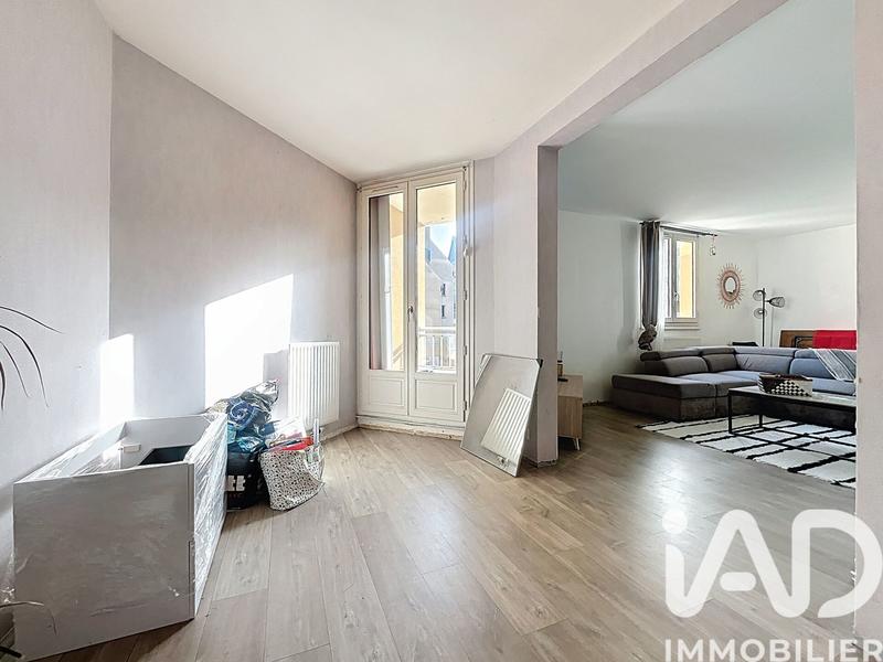 Appartement - 96 m² - 5 pièces