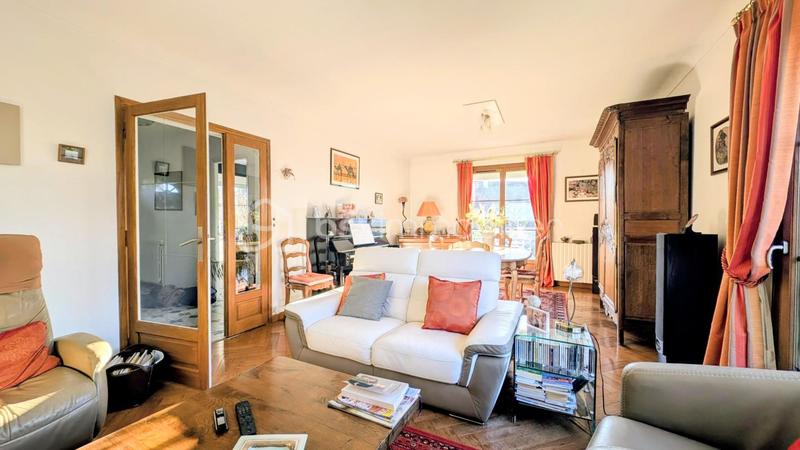 Maison - 153 m² - 7 pièces