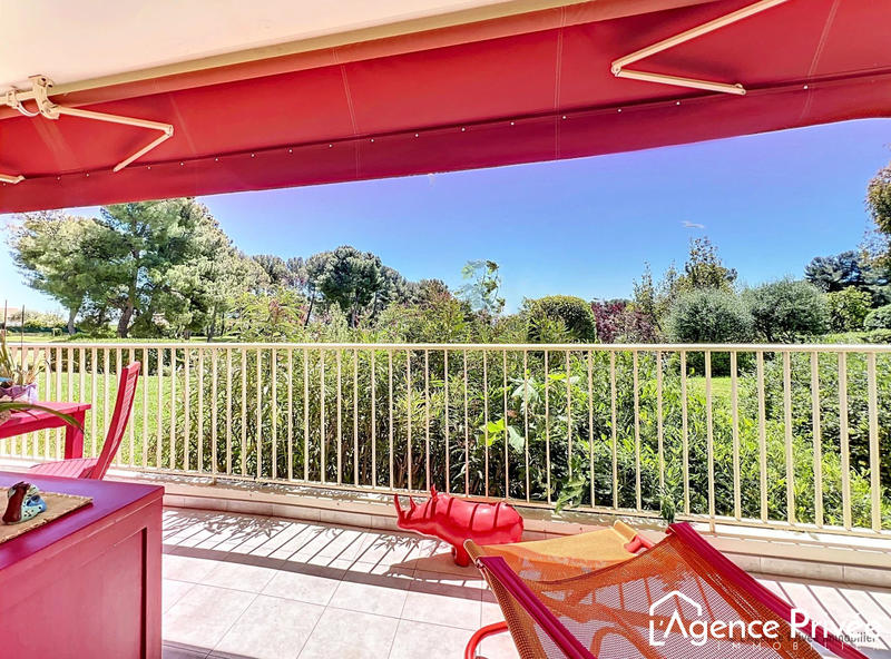 Appartement - 111 m² - 5 pièces