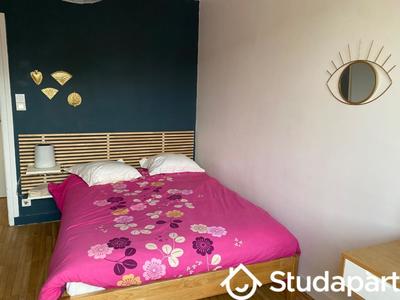 Chambre - 14 m² - 1 pièce