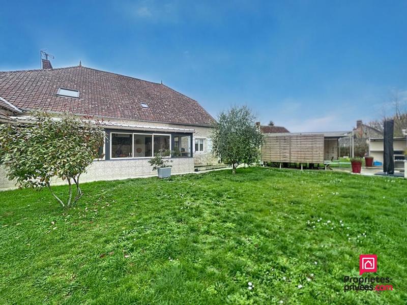 Maison - 343 m² - 11 pièces