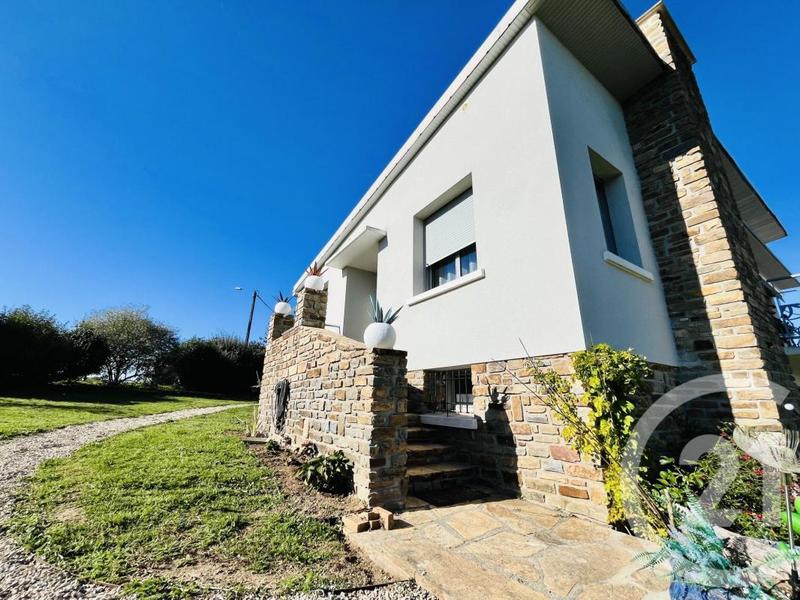 Maison de village - 143 m² - 6 pièces