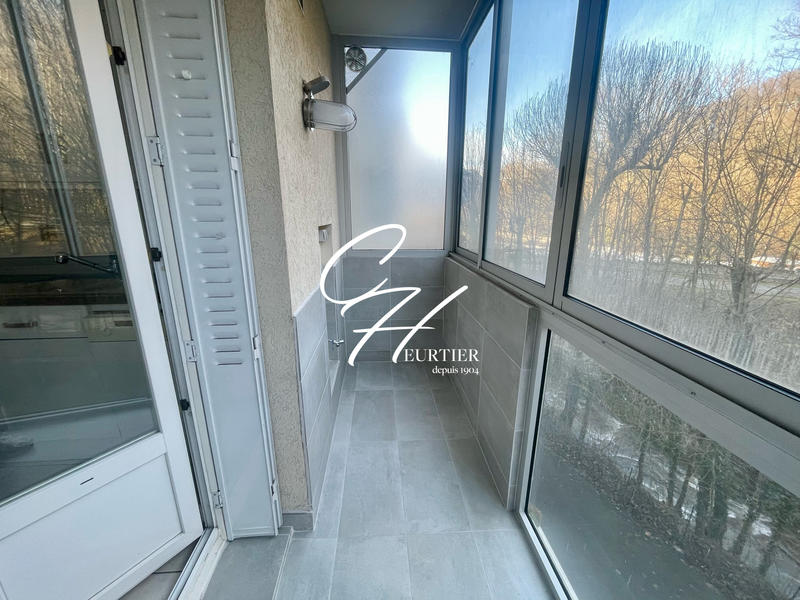 Appartement - 56 m² - 3 pièces