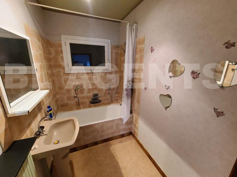 Maison - 104 m² - 5 pièces