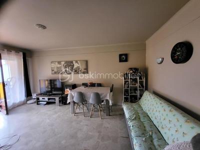 Appartement - 72 m² - 3 pièces