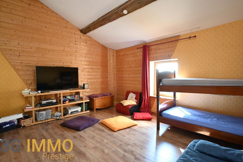 Maison ancienne - 284 m² - 7 pièces