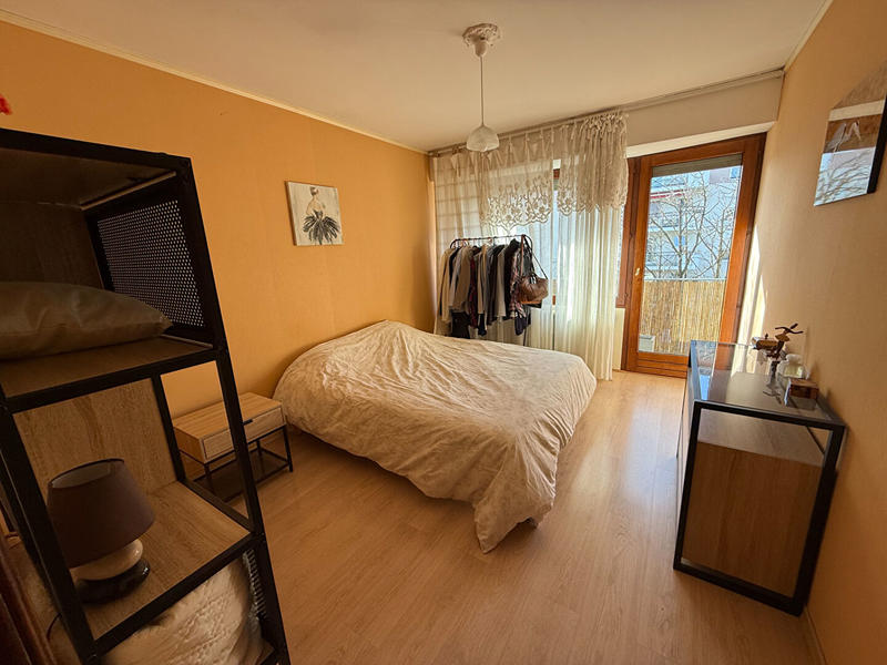 Appartement - 77 m² - 3 pièces