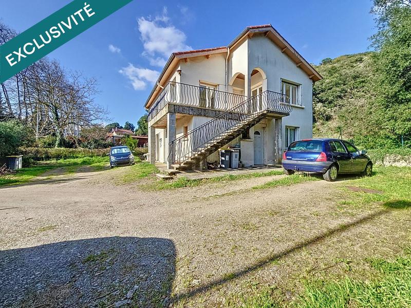 Maison - 177 m² - 9 pièces