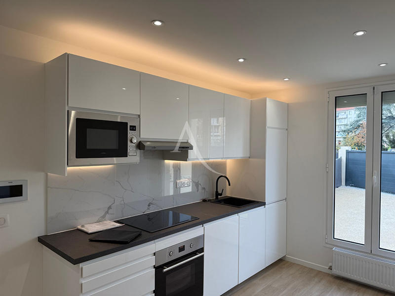 Maison - 61 m² - 3 pièces