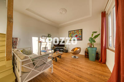 Maison - 130 m² - 6 pièces