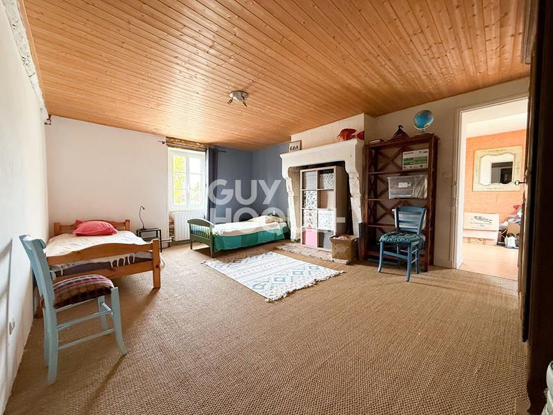 Maison - 197 m² - 7 pièces