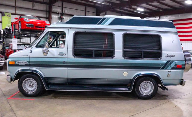 Chevrolet G G20 Van